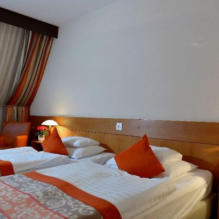 Hotel Sopron Dış mekan fotoğraf