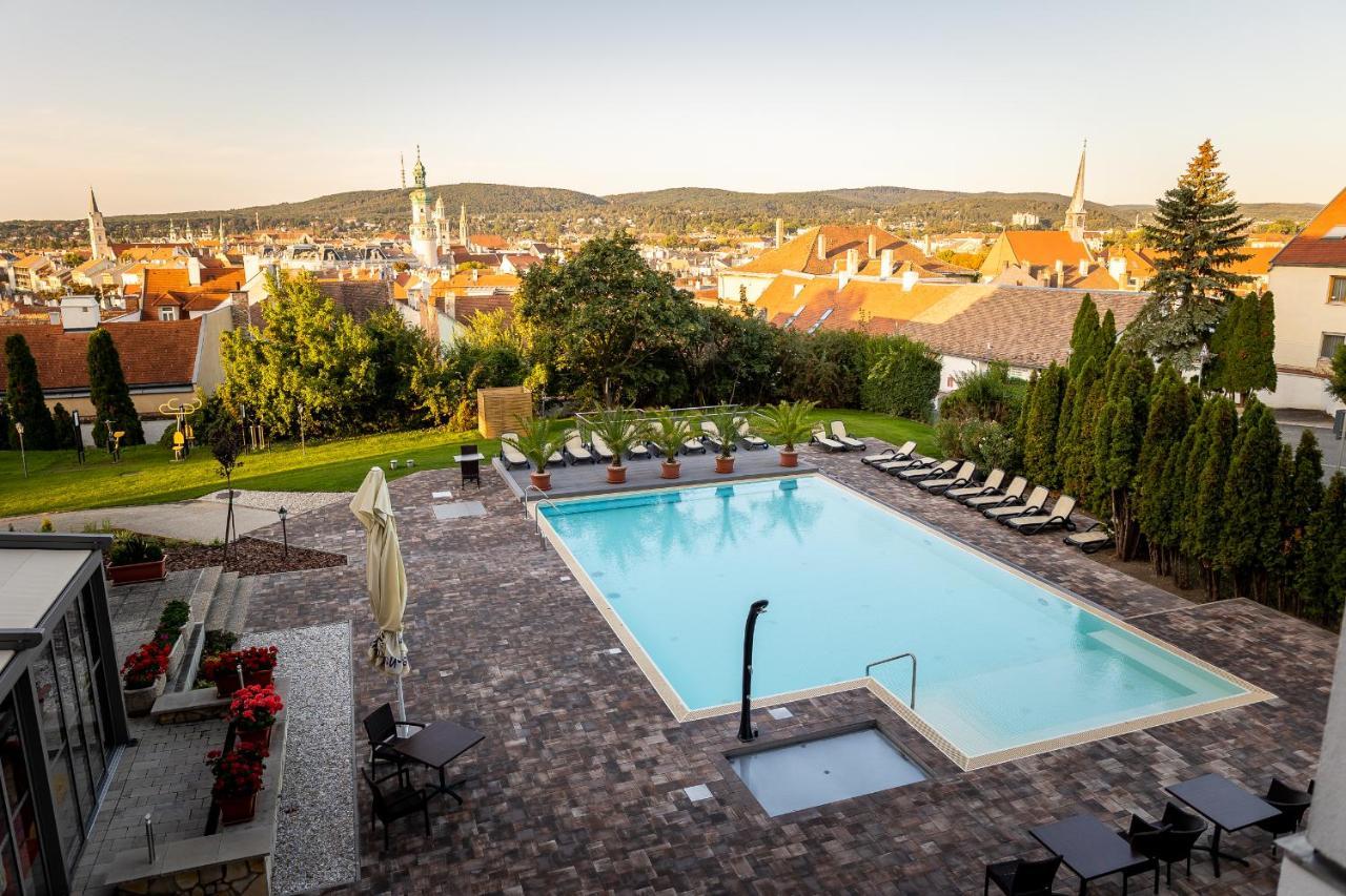 Hotel Sopron Dış mekan fotoğraf