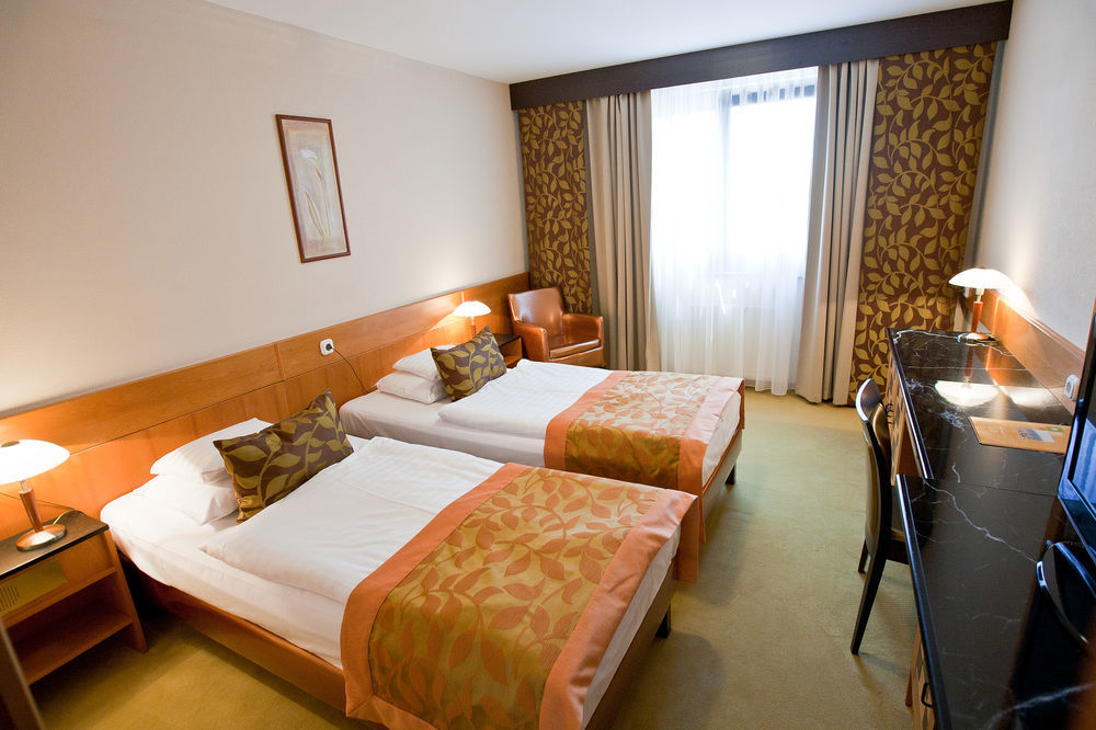 Hotel Sopron Dış mekan fotoğraf